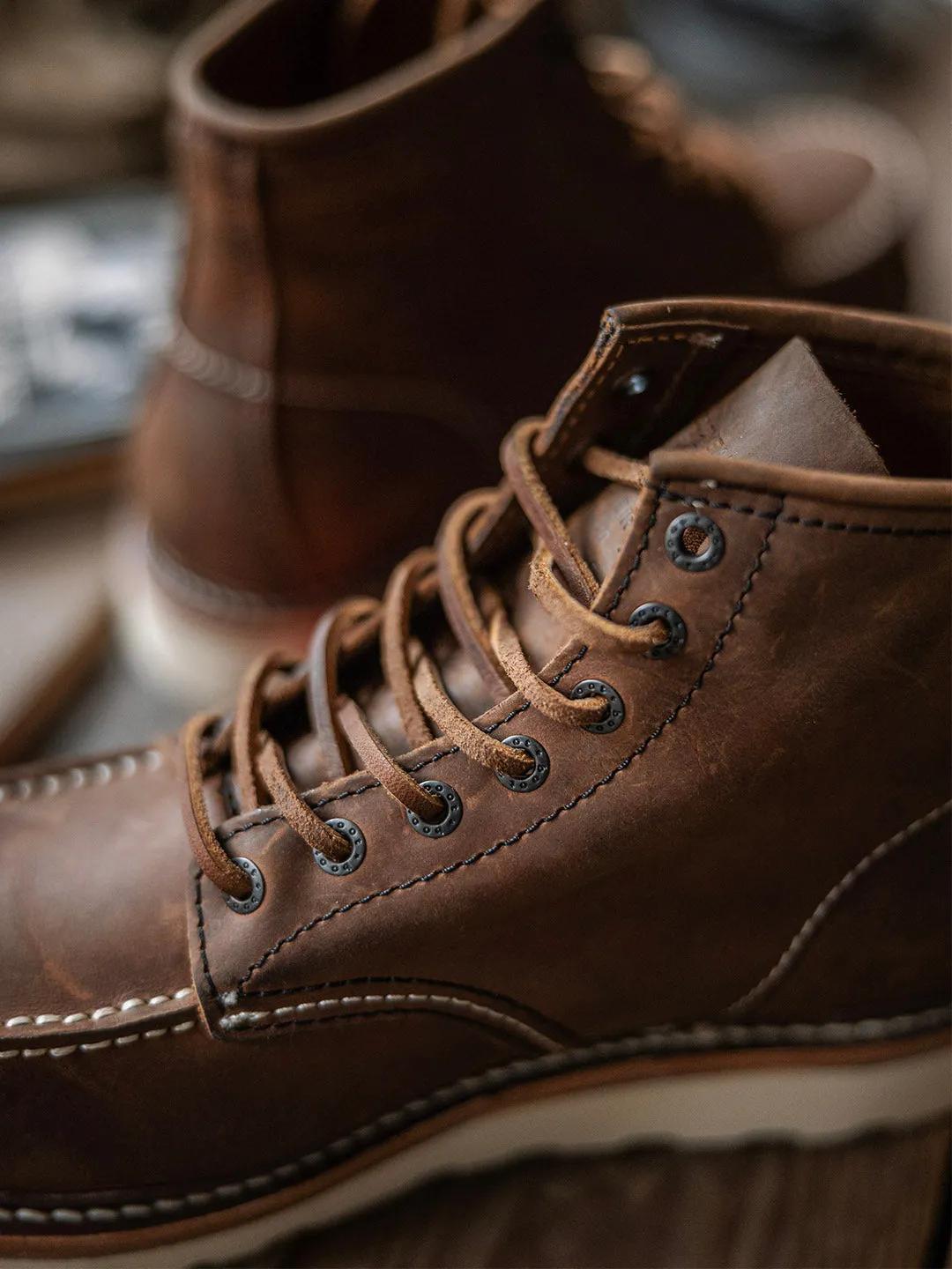 Full grain leather men's Moc Toe work boots